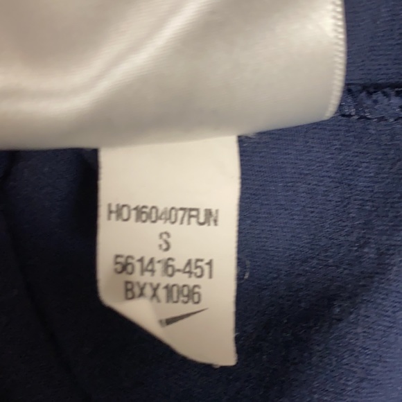 Nike Tee Athletic Cut Men's Size Small - Picture 11 of 11